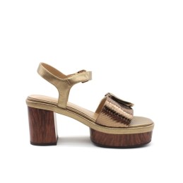 sandal heel buckle