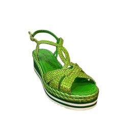 9821 - braided sandals