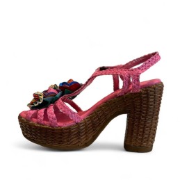 10427 - woven heel sandals