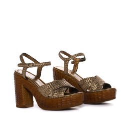 10426 - woven heel sandals