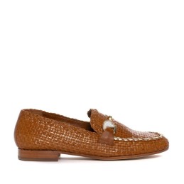 10079 - woven moccasins