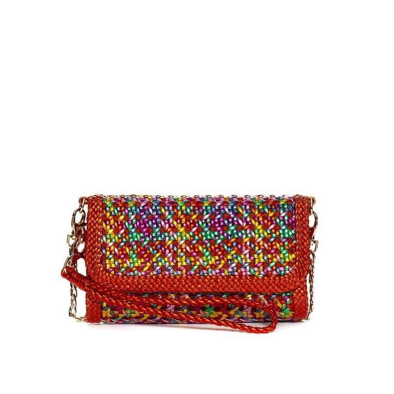 v153 - medium braided bag