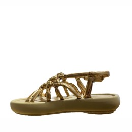 flat sandal