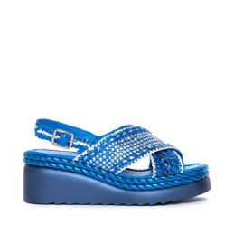 10330 - woven sandals