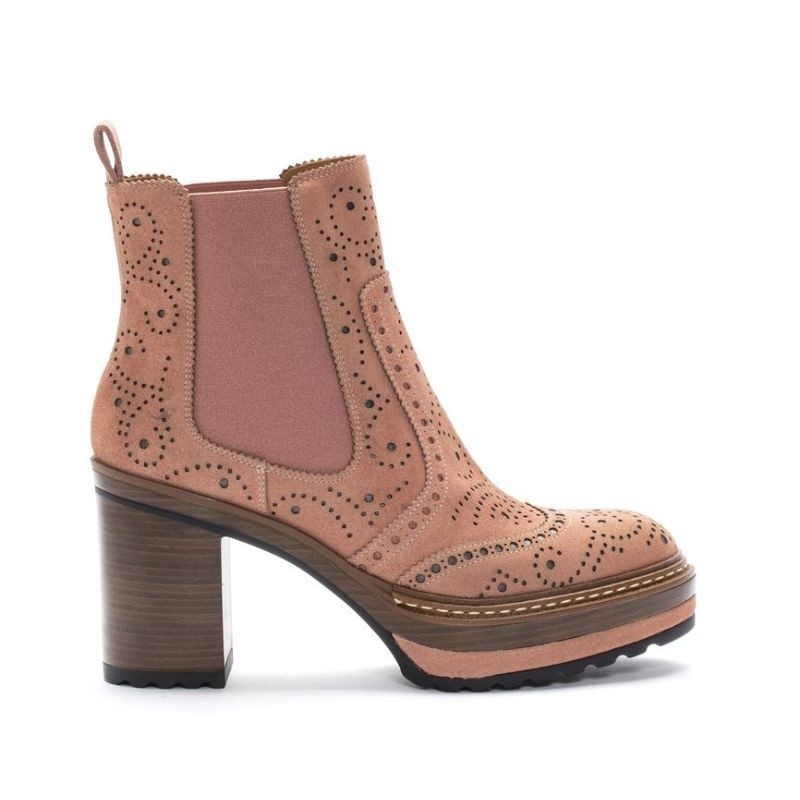 bota de tacón alto para mujer