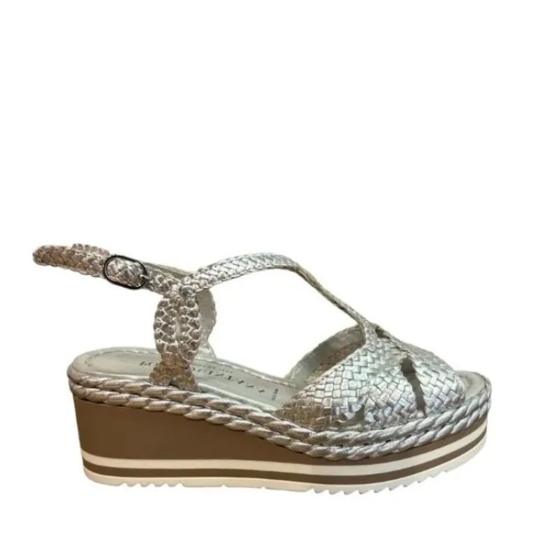 9821 - braided sandals