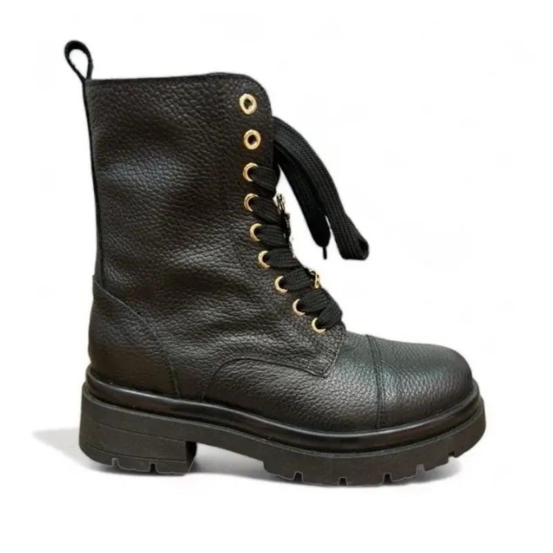 lacetate boot