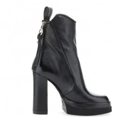 a53206 - high heel boot for woman