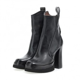 a53206 - high heel boot for woman