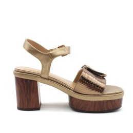 sandal heel buckle