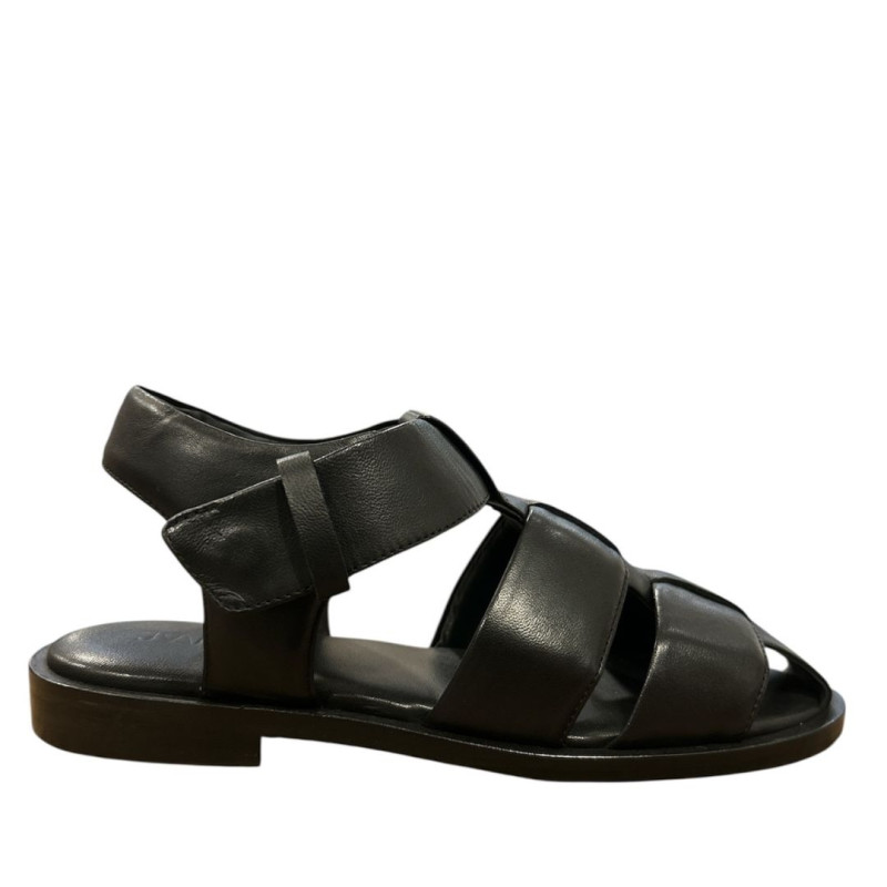 kaz - knepp en cuir pour feme